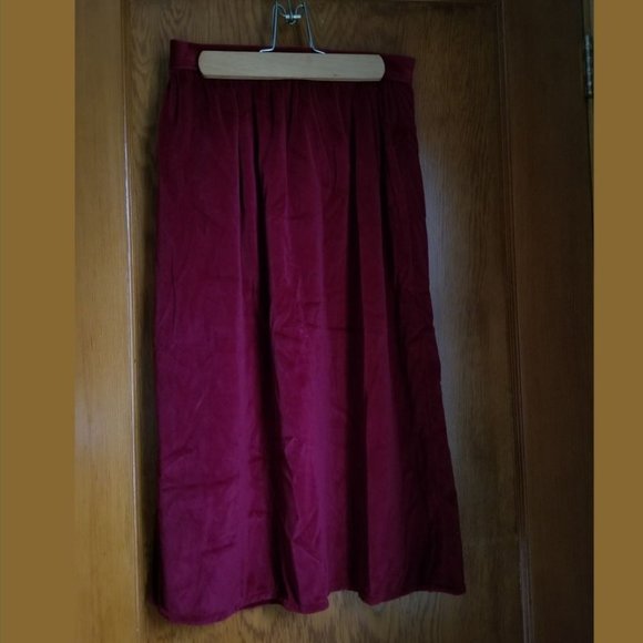Vintage 80s, velvet, gathered waist, knee length, A-line skirt, pocket, handmade - Picture 1 of 7